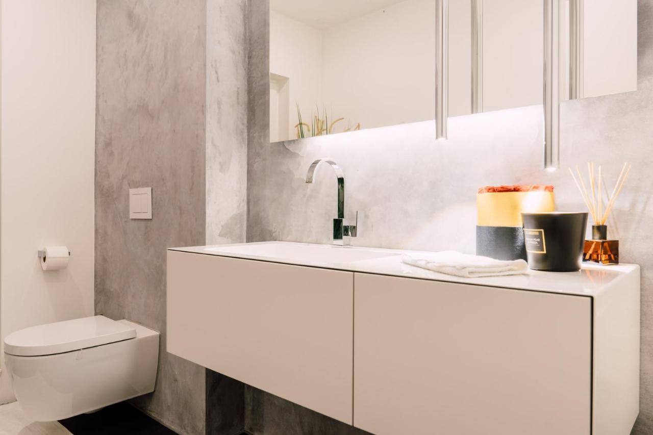 Traumblick Trifft Luxus! Apartment Weitersburg Ngoại thất bức ảnh