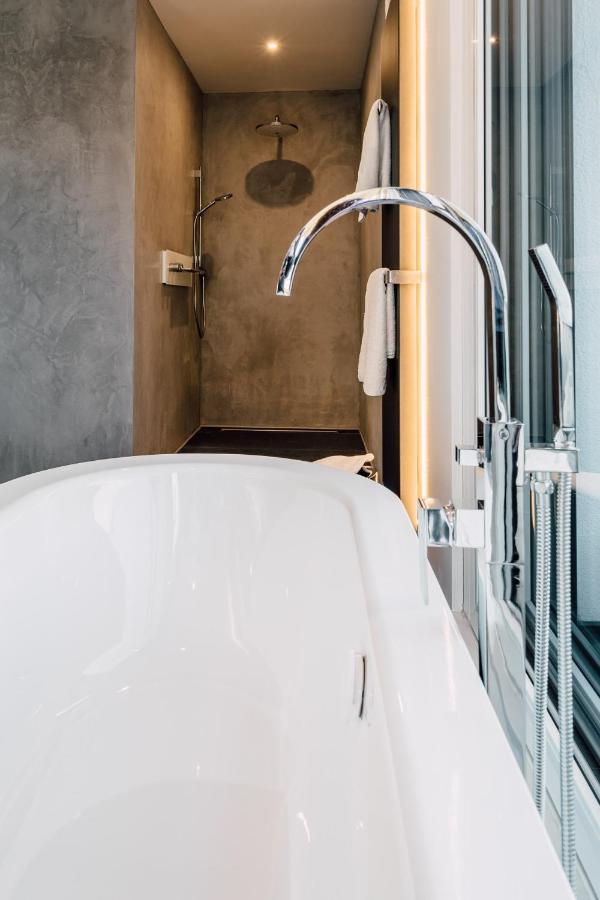 Traumblick Trifft Luxus! Apartment Weitersburg Ngoại thất bức ảnh